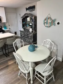 The Beach Themed House - 7 min from beach - Image 3