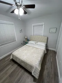 The Beach Themed House - 7 min from beach - Image 4
