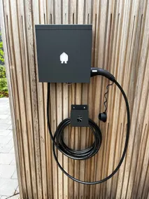 Creek Lodge - Brand new 2024! (with charging station) - Image 4
