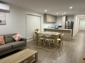 Sunflower Homes: Light and Easy - Image 4