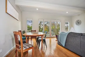 Doulton House Heathmont - Image 5