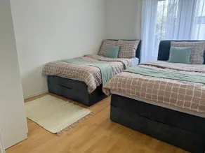 Cherry Blossom Apartments - Image 4