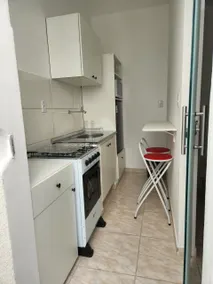 Studio Apartment 13 – Espaço Carvalho - Image 4