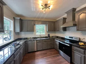 Mrs. Lillie’s Hideaway - Image 4