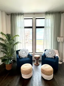 Brand New! Lakefront*Walk2Lake*WaterView*SoakTub - Image 4