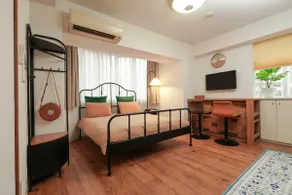 220m from Daikokucho Station, 1 stop to Namba/Shinsaibashi, straight to Umeda, entire apartment, 2 bedrooms, 5 people - Image 2