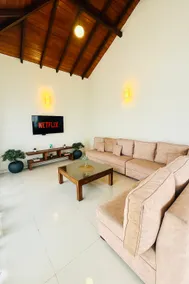 Spacious Private Villa near Seetha Amman Temple - Image 2