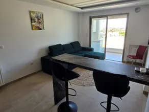 Very High-End Apartment - Image 5