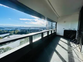Olympic Park Amazing 2 bed 2 bath Condo Parking,Wi-Fi - Image 5