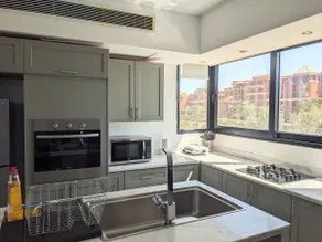 Elevated Sea View 2BR Standalone Free Beach & Pool in Somabay - Image 4