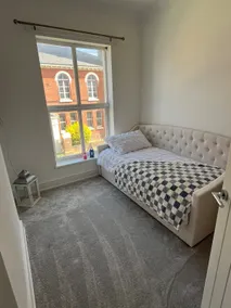 Central Two-three bedroom Beach town maisonette - Image 2