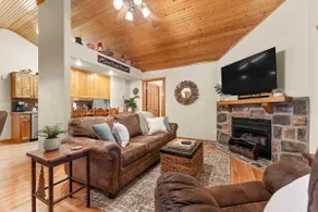 Falling Leaf Lodge-Stonebridge Resort-FreeTix - Image 3