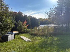 L'Octogone • Lake, Spa & Sauna - Image 4