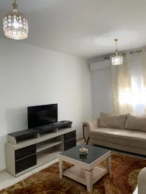Apartment in very quiet and secure residence - Image 2