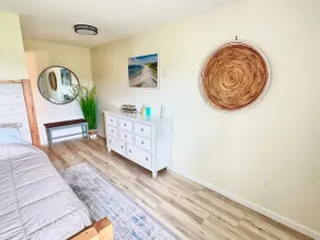 Island Bayside Seabreeze Suite - Image 2