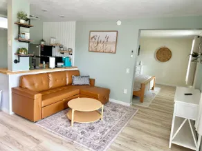 Island Bayside Seabreeze Suite - Image 4