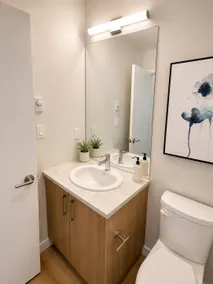 1BR Condo in the Heart of Sidney - Image 5