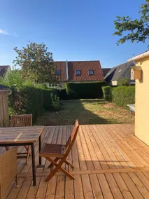 Cozy cottage with garden - Image 4