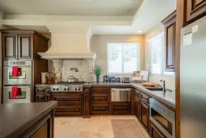 Mountain Charm Retreat | Private Hot Tub - Image 4