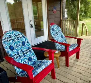 Twisted Pine Lake Cabin, secluded & near town - Image 2