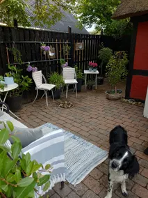 Idyllic half-timbered house/garden - Image 4