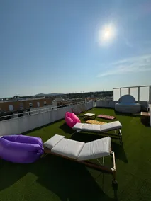 Luxurious 5 pc + Jacuzzi + rooftop + terrace + air conditioning - Image 2