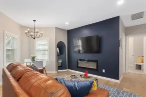 3BR Hot Tub_Sleeps 8_ GameRoom|KingBed| - Image 4