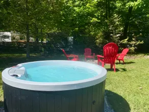Bayfield Retreat • Near Grand Bend • Pool+Hottub 1 - Image 3