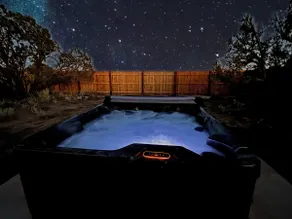 Baby Bears Cabin and Hot Tub w/BBQ - Image 3