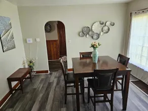 Comfy 3 bd Pet Friendly Austintown Home - Image 4