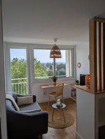 Cozy studio in the city center with stunning views of the Pyrenees - Image 5