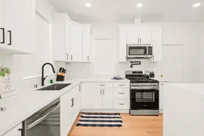 Cozy Retreat Near Downtown - Perfect for Families - Image 5