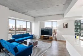 Spacious & Modern 3BR 2BA Condo Lake, City View - Image 2