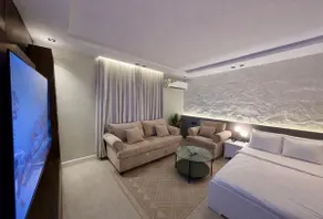 Quiet and upscale studio (Smart Entry) - Image 4