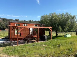 Malbec Cabin @ Vineyard Winery, 3 Adults, 1 Kid - Image 2