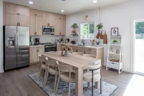 Romantic Farm House - Image 3