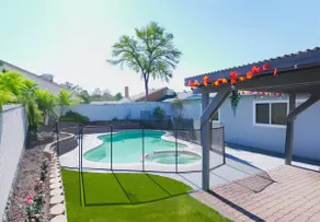 VacationHome with Spa Pool & Relaxing Gardenyard - Image 4