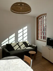 Raphaël: 2-bedroom in historic center - Image 2