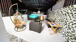 Beach&Airport Oasis|Jacuzzi • Pool • Sunrise Views - Image 2