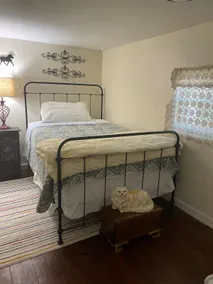 Kromer Cottage - Image 3