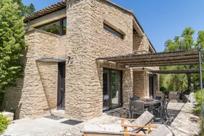 Contemporary house, pool, and view of Gordes - Image 2