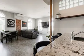 Penthouse Suite In The Heart Of The City! - Image 5