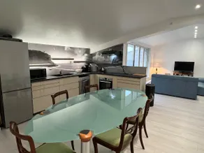 WATERFRONT - Large LOFT - 70 m², 2.5 km from the beaches - Image 3