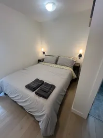 Cute, Private lower apartment - Image 2