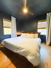 Better than a Hotel - King / Bunkbed / Laundry - Image 2