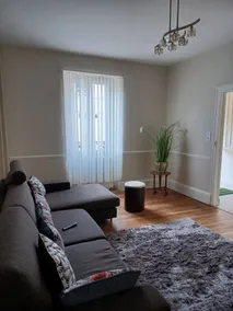 Charming townhouse - Image 2