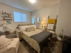Pets Welcome - Private Suite in Victoria|Colwood - Image 4