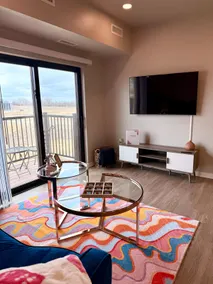 Retro 2 Bedroom APT in Waukee, IA - Image 3