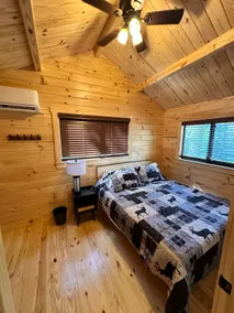 ”Hickory Haven Hideaway” Minutes from 7Springs - Image 4