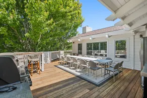 Secluded Lux Retreat in Moraga - Image 4